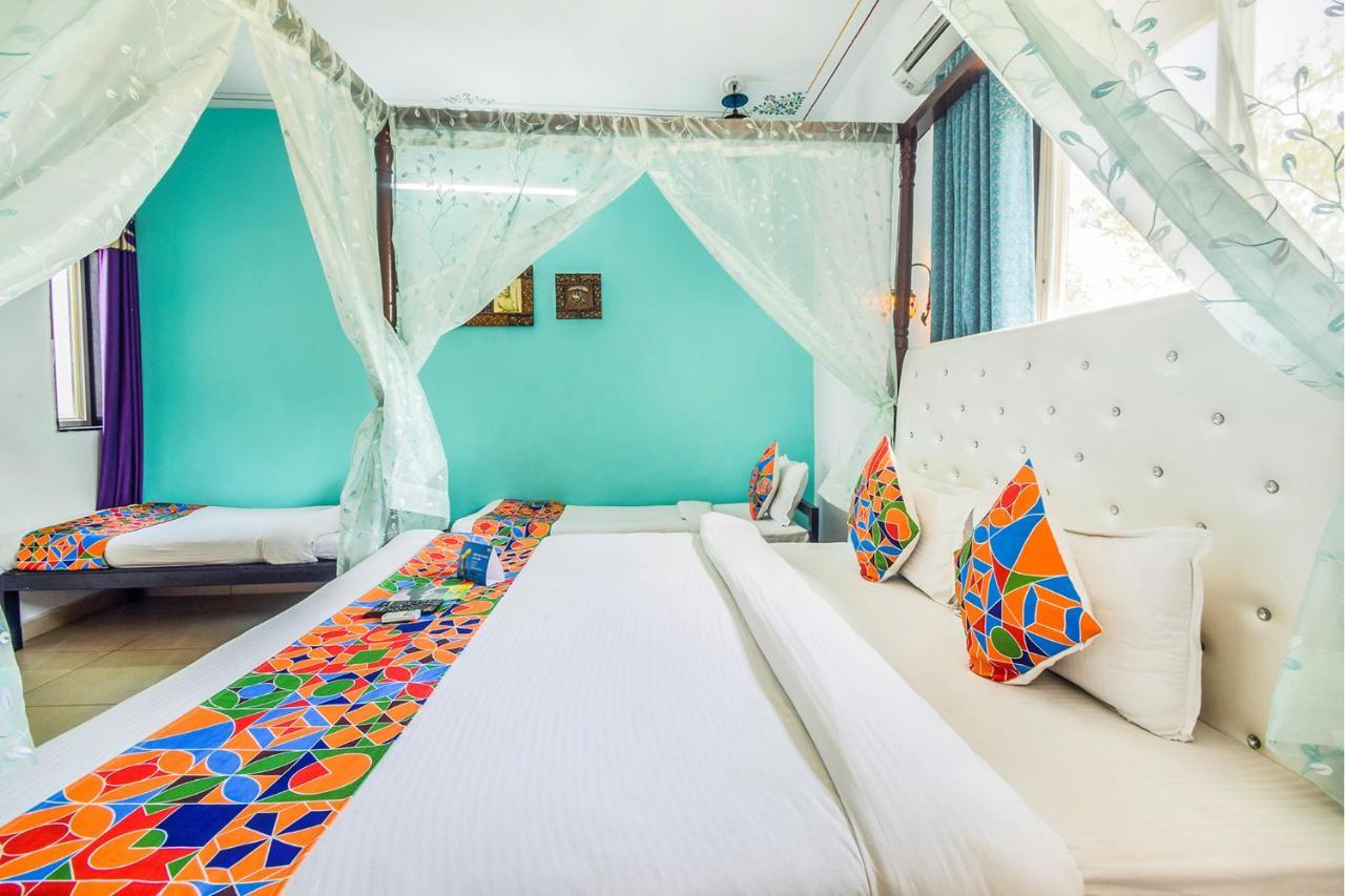 Fabhotel Everest International Udaipur Exterior photo